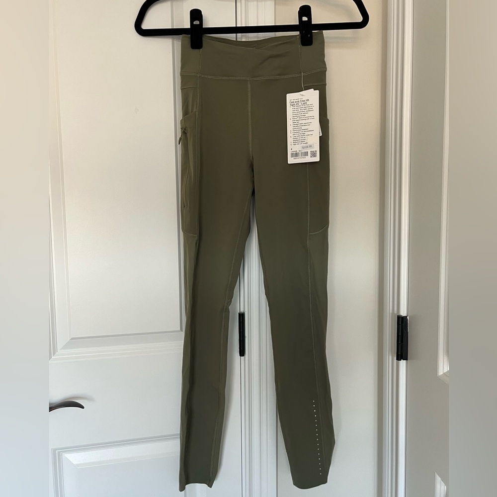Lululemon Olive Green Size 4 Fast and Free HR Tight 25”